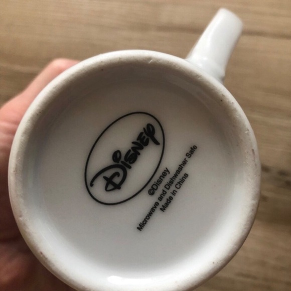 Mickey Mouse & Pluto Disney Holiday Christmas Mugs - Picture 6 of 9